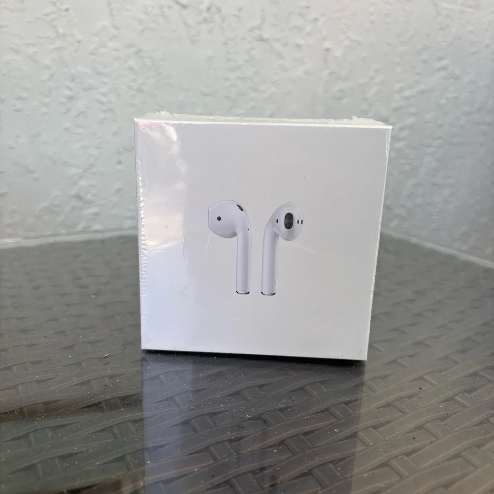 Brand new Airpods gen 2